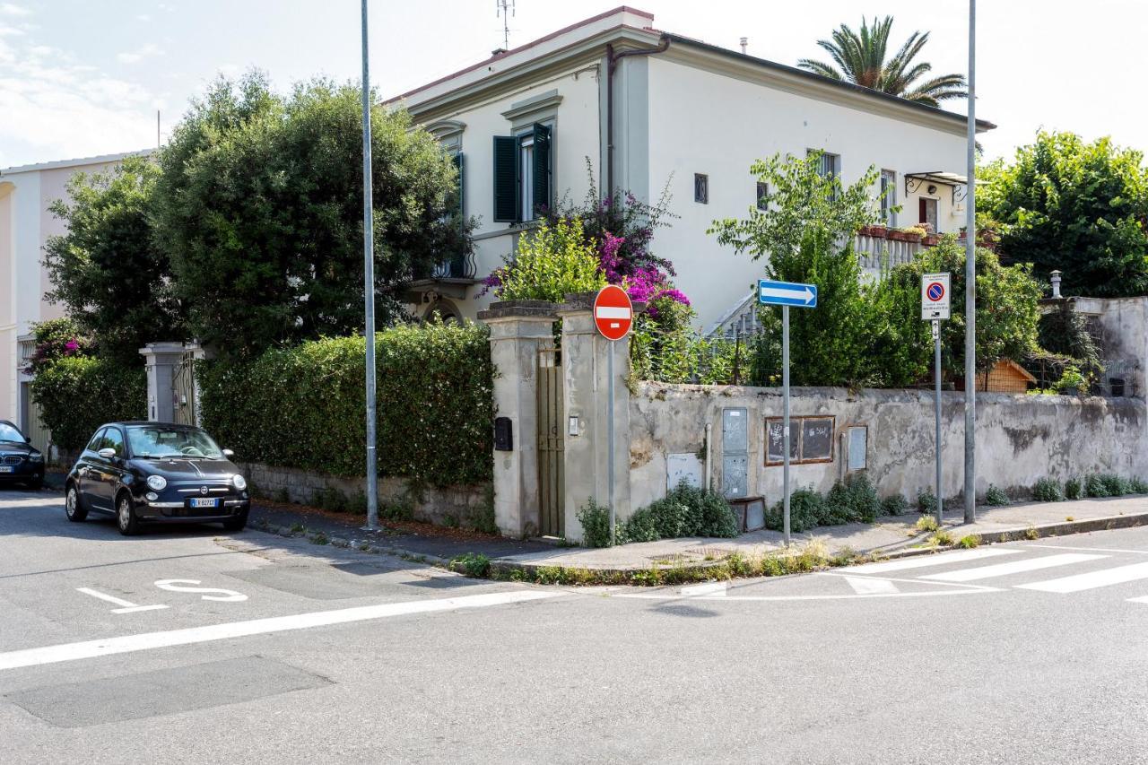 Ferienwohnung Casa Ginevra - 3 Minutes Walk From The Sea Livorno Exterior foto
